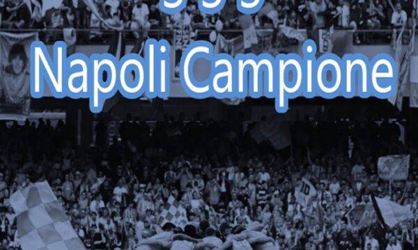 Napoli Campione:  il polistrumentista Stefano Passeggio omaggia la vittoria dello scudetto